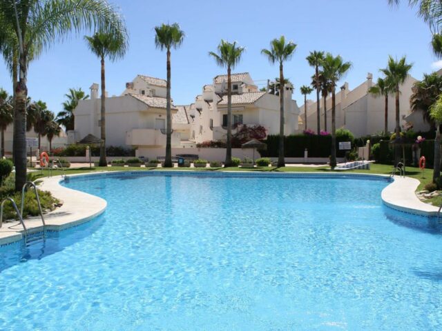 Marbella Beach Front House cheapest offer for the villa beach front amazing beach clubs, close drive to Golf courses 